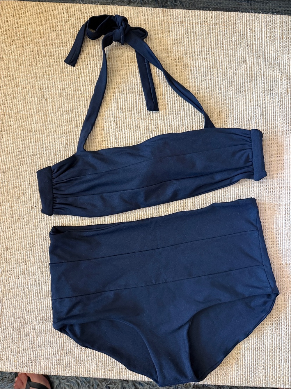 SoDeMel black halter tie bandeaubikini size medium
